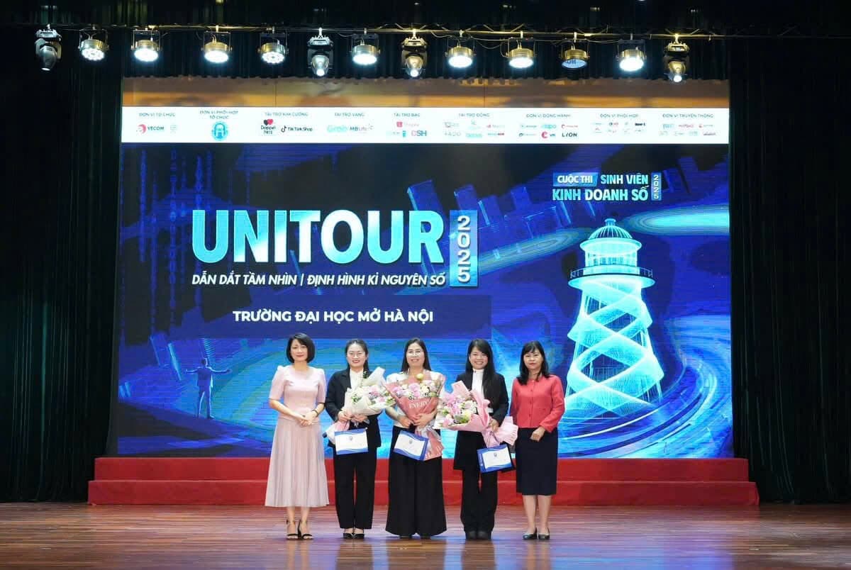 Hoạt động ngoại khóa